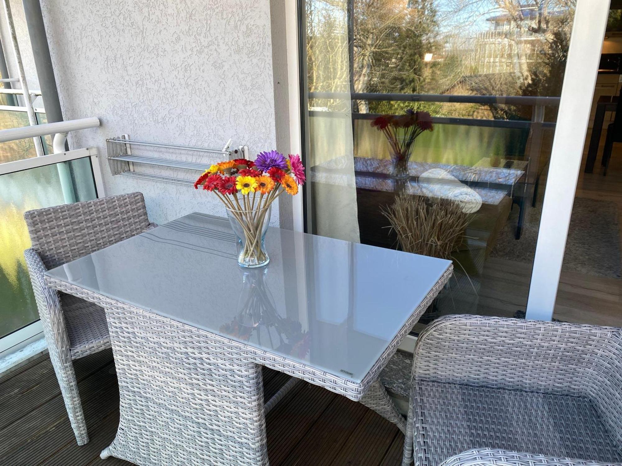 Yachthafenresidenz-Wohnung-7204-915 Kuehlungsborn Luaran gambar